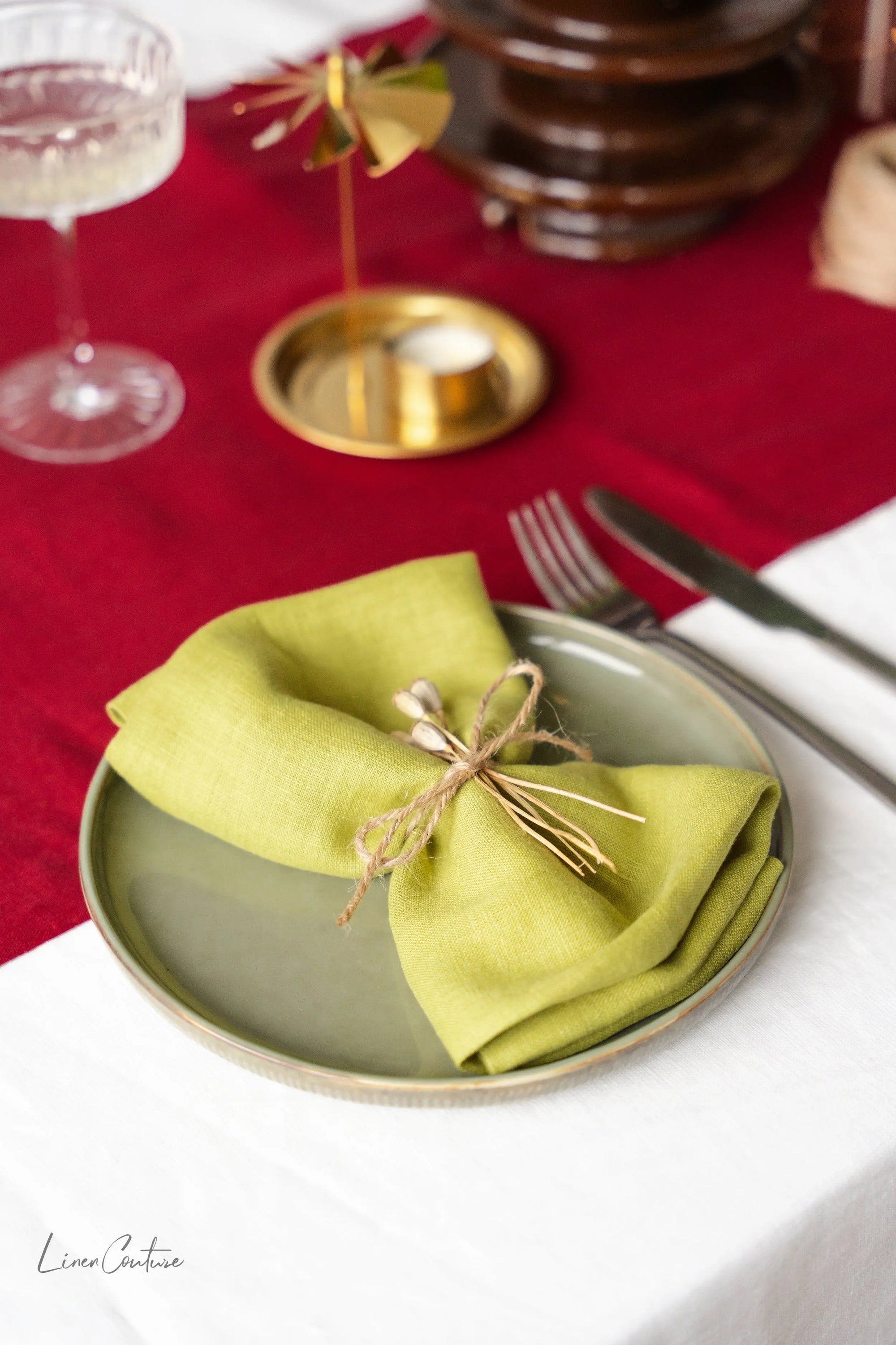 Natural linen napkins, short finish