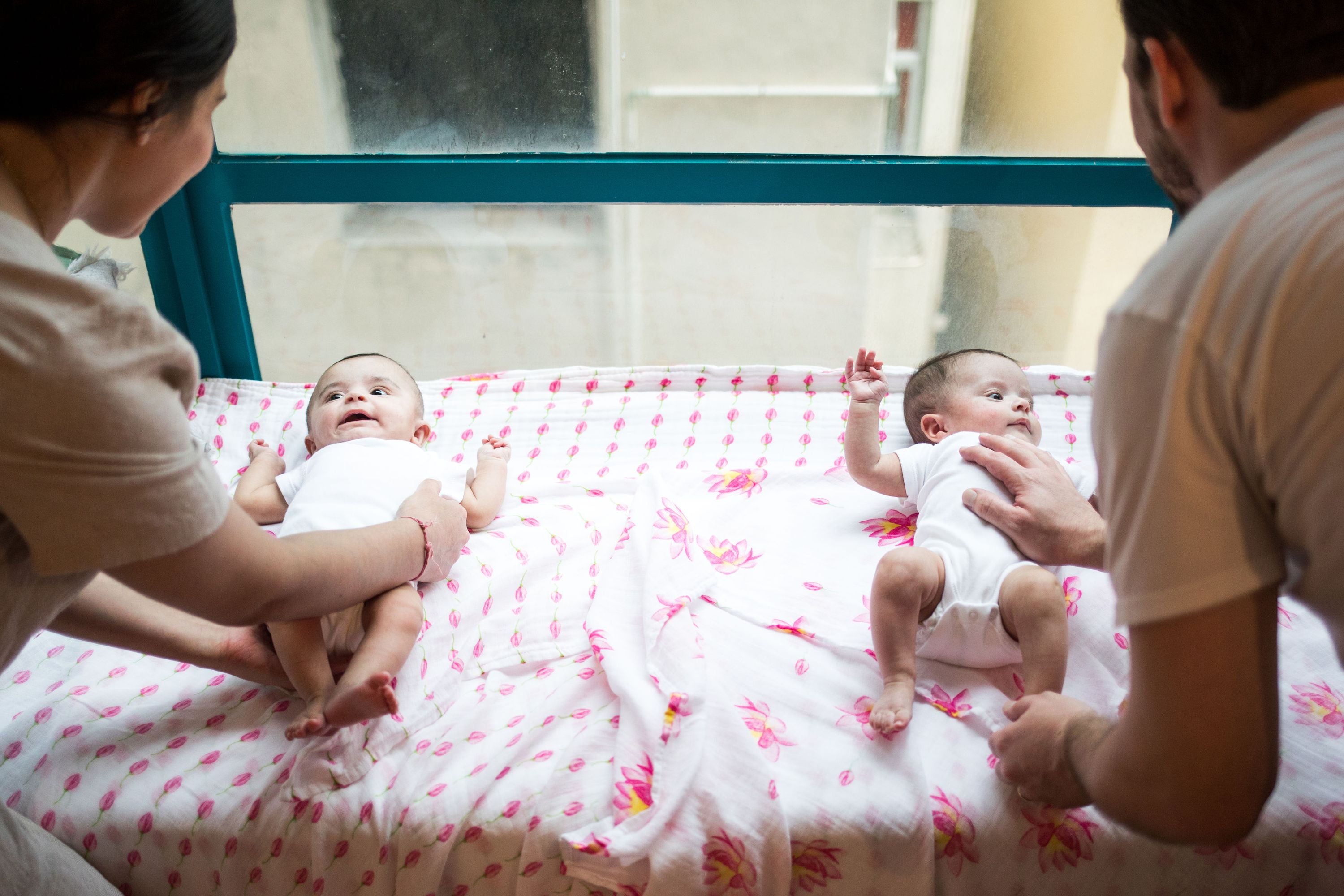 ORGANIC SWADDLE SET - ENCHANTED GARDEN